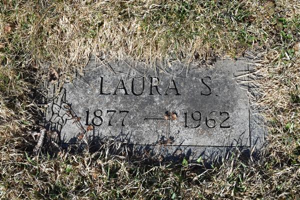  Laura S Konu Grave/Marker Image