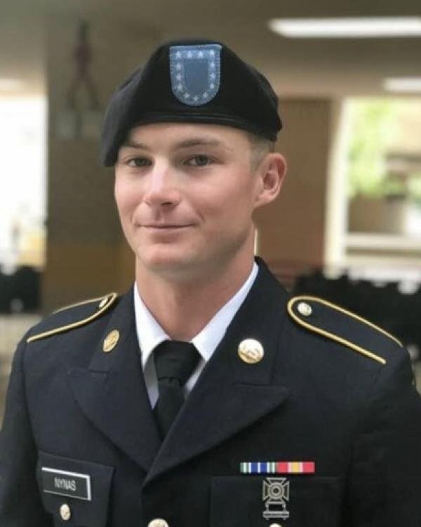  Tyler Benjamin Nynas Portrait Image